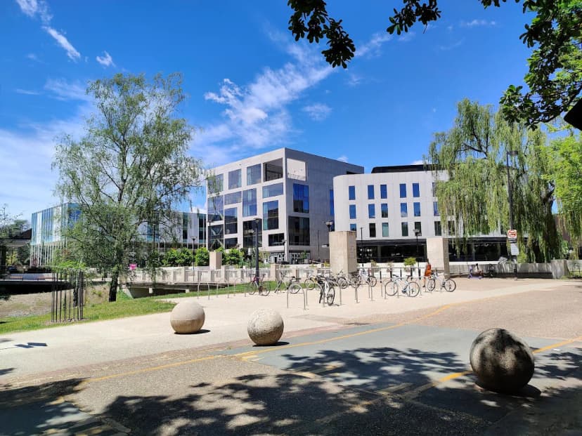 Australian National University (ANU)