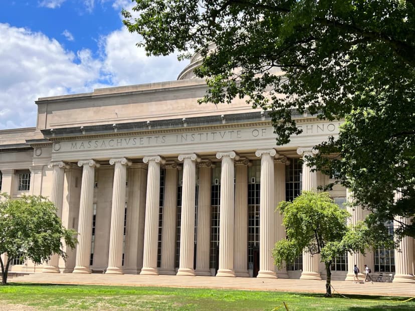 Massachusetts Institute of Technology (MIT)